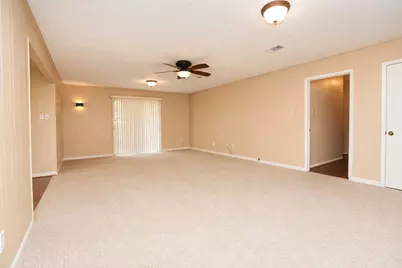 5723 Fm 2100 Road, Crosby, TX 77532 - Photo 7