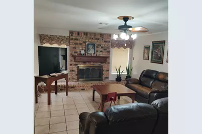 8111 Meadville Street, Houston, TX 77061 - Photo 5