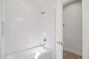 114 S Carroll St, La Porte, TX 77571 - Photo 21
