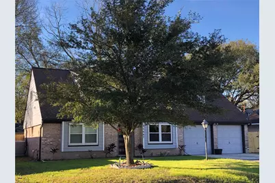 10667 Hazelhurst Drive E, Houston, TX 77043 - Photo 5