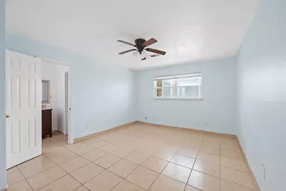 11707 N Nottingham Circle, Houston, TX 77071 - Photo 15