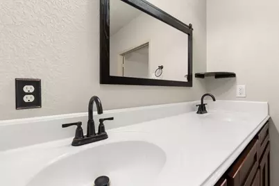 162 W Heritage Mill Circle, Tomball, TX 77375 - Photo 17