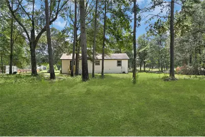 211 Walter Drive, Cleveland, TX 77328 - Photo 17