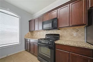 6915 Appomattox Dr, College Station, TX 77845 - Photo 13