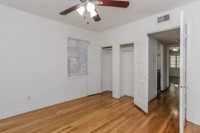 1828 W Main Street #4, Houston, TX 77098 - Photo 13