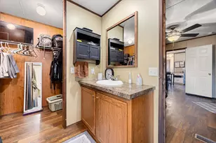 2815 Bay Oaks Harbor Dr, Baytown, TX 77523 - Photo 11