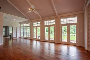 4665 Iron Oaks Dr, Beaumont, TX 77713 - Photo 11