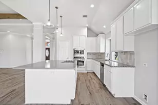 4602 Weston Dr, Fulshear, TX 77441 - Photo 9