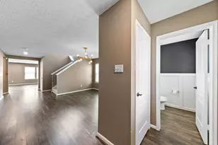 2614 Basil Point Ct, Houston, TX 77038 - Photo 3