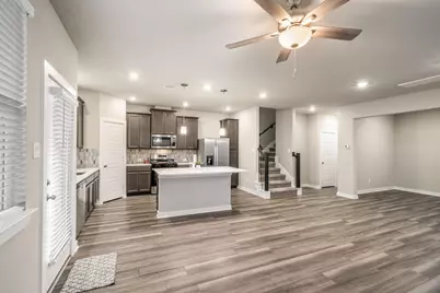 8209 Rising Stream Drive, Houston, TX 77063 - Photo 11