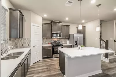 8209 Rising Stream Drive, Houston, TX 77063 - Photo 13