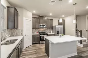 8209 Rising Stream Dr, Houston, TX 77063 - Photo 13