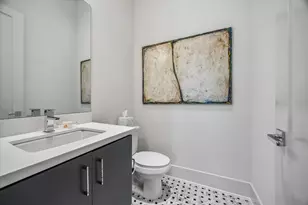 1526 Vermont St, Houston, TX 77006 - Photo 25