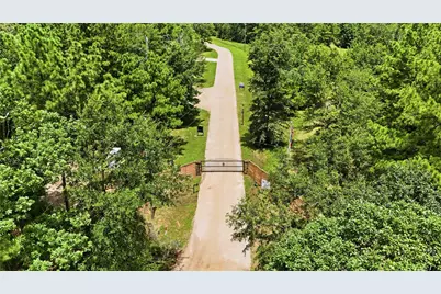 866 Big Buck Drive, Cleveland, TX 77328 - Photo 3