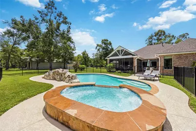 866 Big Buck Drive, Cleveland, TX 77328 - Photo 1