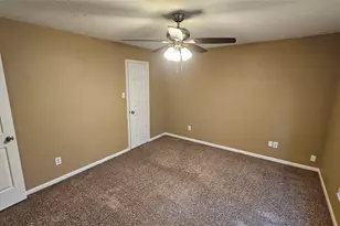 14734 Treborway Dr, Houston, TX 77014 - Photo 23