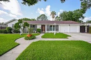 10346 Carlow Ln, La Porte, TX 77571 - Photo 1