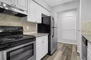 1500 Bay Area Blvd, Houston, TX 77058 - Photo 15