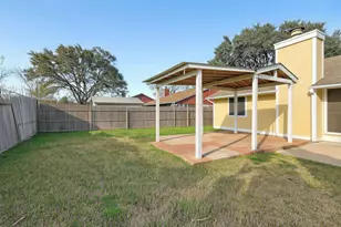 10111 Hibernia Dr, Houston, TX 77088 - Photo 17