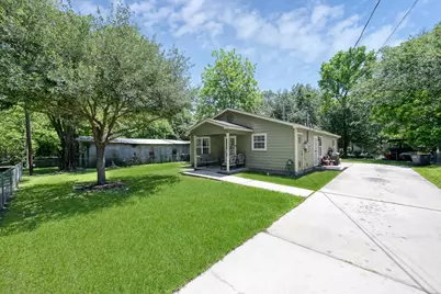 805 Webb Street, Conroe, TX 77301 - Photo 1