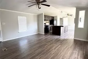 409 Merritt St, Dayton, TX 77535 - Photo 3