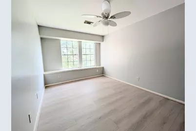 4521 Stonebridge Drive, Pearland, TX 77584 - Photo 11