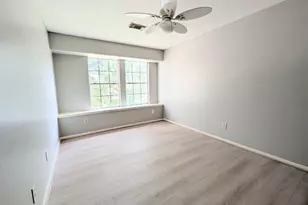 4521 Stonebridge Dr, Pearland, TX 77584 - Photo 11