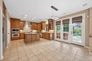 10 Mirror Ridge Dr, The Woodlands, TX 77382 - Photo 19