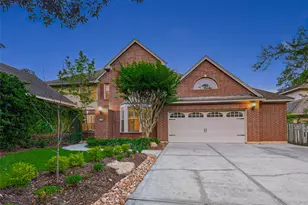 10 Mirror Ridge Dr, The Woodlands, TX 77382 - Photo 1
