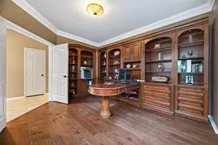 10 Mirror Ridge Dr, The Woodlands, TX 77382 - Photo 11