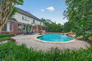 10 Mirror Ridge Dr, The Woodlands, TX 77382 - Photo 37
