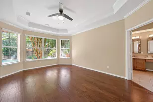 10 Mirror Ridge Dr, The Woodlands, TX 77382 - Photo 23