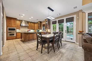 10 Mirror Ridge Dr, The Woodlands, TX 77382 - Photo 15