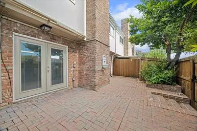 1617 W Sam Houston Pkwy S, Houston, TX 77042 - Photo 9