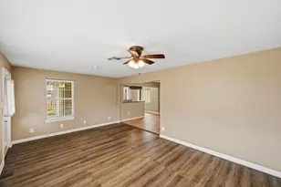 13509 Peoria St, Houston, TX 77015 - Photo 9