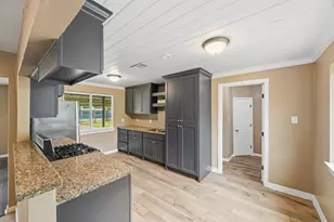13509 Peoria St, Houston, TX 77015 - Photo 17