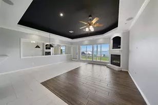 16 Regency Pt, Conroe, TX 77356 - Photo 9