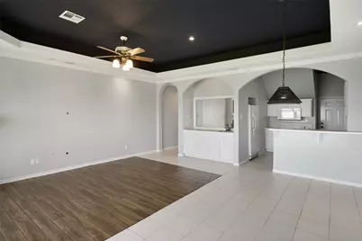 16 Regency Point, Conroe, TX 77356 - Photo 17