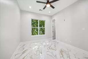 2863 Decker Pl., Houston, TX 77003 - Photo 13