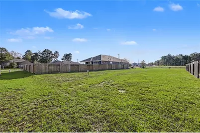 1635 Waukegan Road, Conroe, TX 77306 - Photo 33