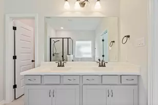 143 Scarlet Maple Ct, Conroe, TX 77318 - Photo 13