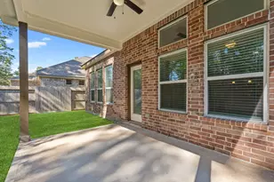 143 Scarlet Maple Ct, Conroe, TX 77318 - Photo 17