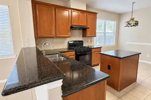 12722 High Cotton Ln, Houston, TX 77072 - Photo 5