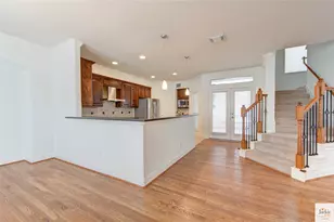 1322 Cohn St, Houston, TX 77007 - Photo 9