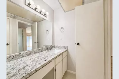 2120 El Paseo Street #1808, Houston, TX 77054 - Photo 9