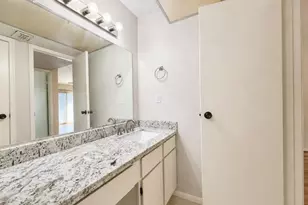 2120 El Paseo St, Houston, TX 77054 - Photo 9