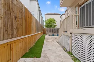 1621 W 23rd St, Houston, TX 77008 - Photo 35