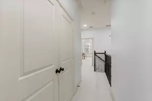 1621 W 23rd St, Houston, TX 77008 - Photo 29