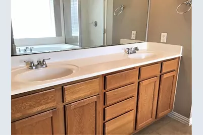 20015 Leithcrest Way, Spring, TX 77379 - Photo 11