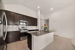 4519 Cres Lake Cir, Baytown, TX 77521 - Photo 19